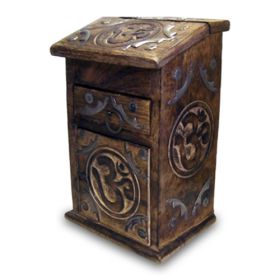 Standing Om Apothecary Box